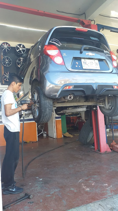 Llantera del Norte en Poza Rica