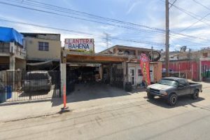 Llantera Bahena en Playas de Rosarito