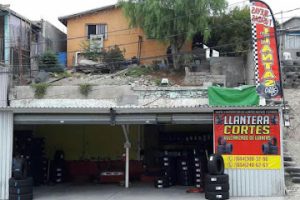 Vulcanizadora y Llantera Cortes en Tijuana