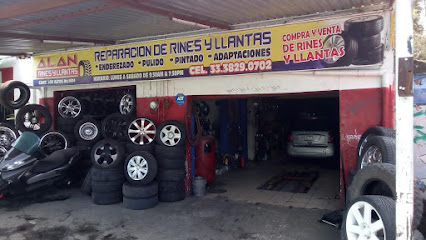Alan Rines y Llantas en Tlaquepaque