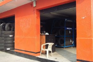 Llantas Economicas (Calle Francisco de Ayza) en Guadalajara