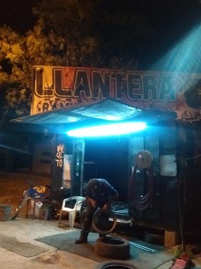 Llantera Ramírez (Anillo Perif.) en Zapopan