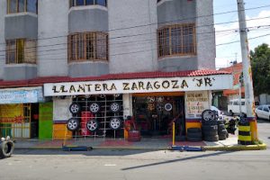 Llantera Zaragoza Jr. en Nezahualcóyotl
