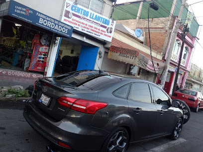 Vulcanizadora y Centro Llantero Sandoval en Tlalnepantla