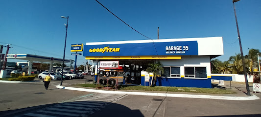 Autocentro Guzmán (Av Insurgentes) en Mazatlán