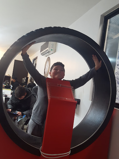 Industria Ren de Llantas Victoria en General Escobedo