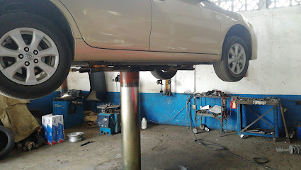 Llantas y Servicios Jr en Monterrey