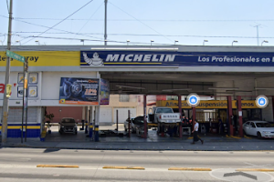 Llantera Garay (Priv. 11) en Puebla