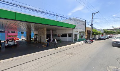 Llantera Queretana en San Juan del Río