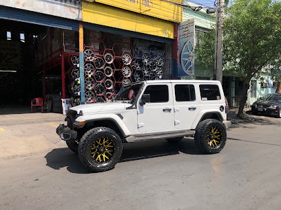 The Sheriff Tires en Monterrey