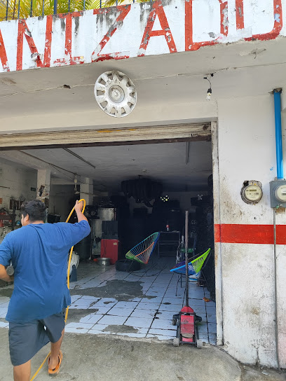 Vulcanizadora El Negro en Playa del Carmen