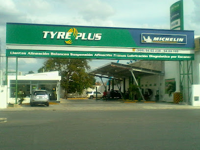 Llantasur Plaza Fiesta en Mérida