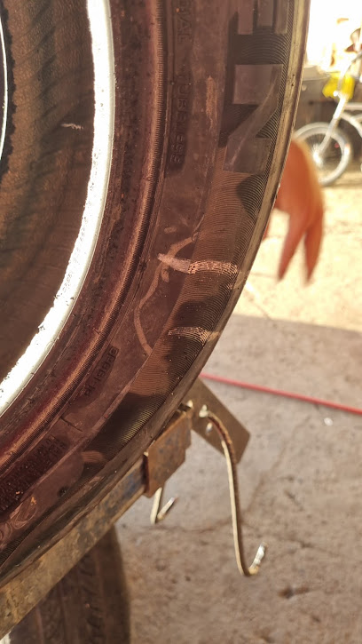 Llantera Móvil Iván en Hermosillo