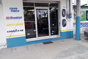 Neumáticos y Servicios en Altamira