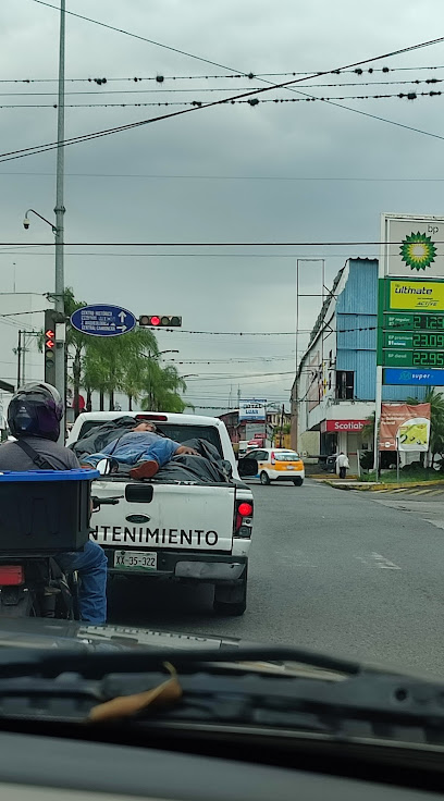 Plaza Llantera Autoservice en Córdoba