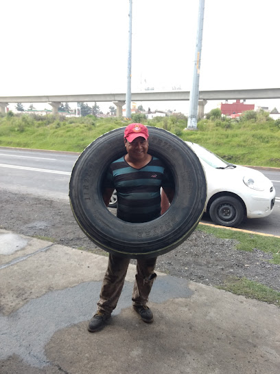 Vulcanizadora (Blvd. Solidaridad Las Torres) en Toluca