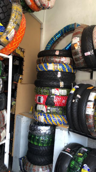 Llantas Para Moto Caucho en Celaya