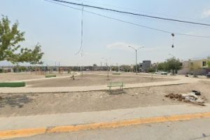 Guillermo Compra y Venta de Llantas y Rines de Travtocamione en General Escobedo